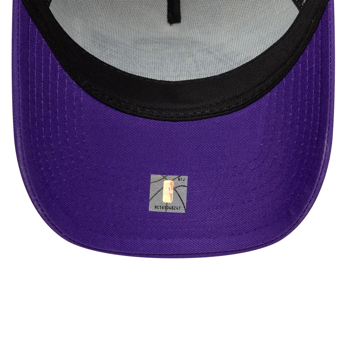 New Era 9FORTY A-Frame Trucker Cap LA Lakers NBA Side Patch lila