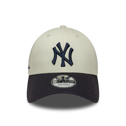 New Era 9FORTY Cap New York Yankees MLB Sidescript beige