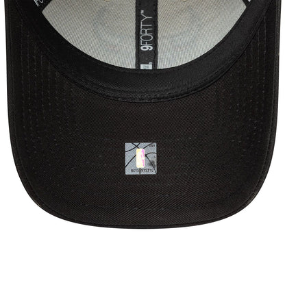 New Era 9FORTY Cap Chicago Bulls NBA Contrast Patch beige