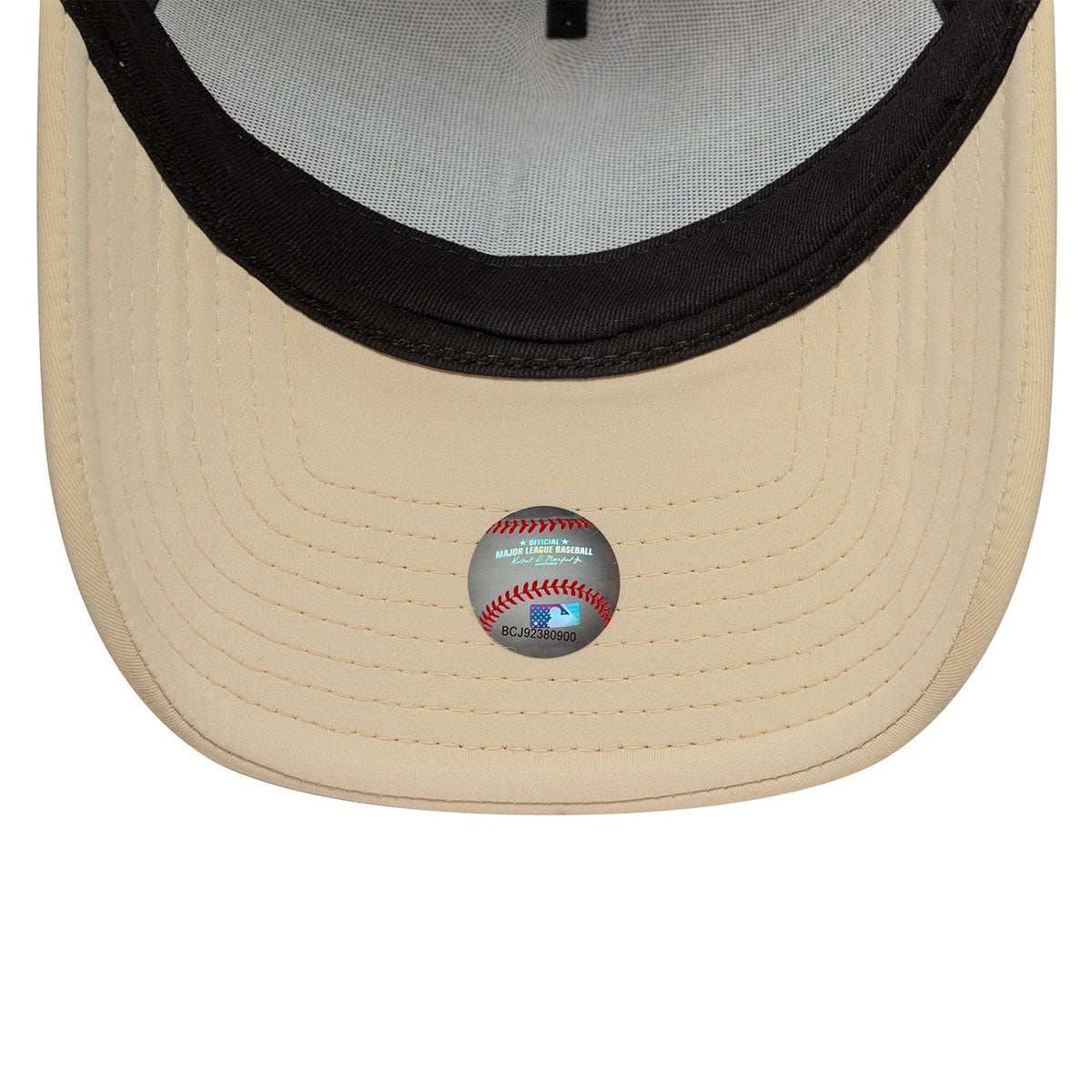 New Era 9FORTY Trucker Cap New York Yankees MLB Graphic beige