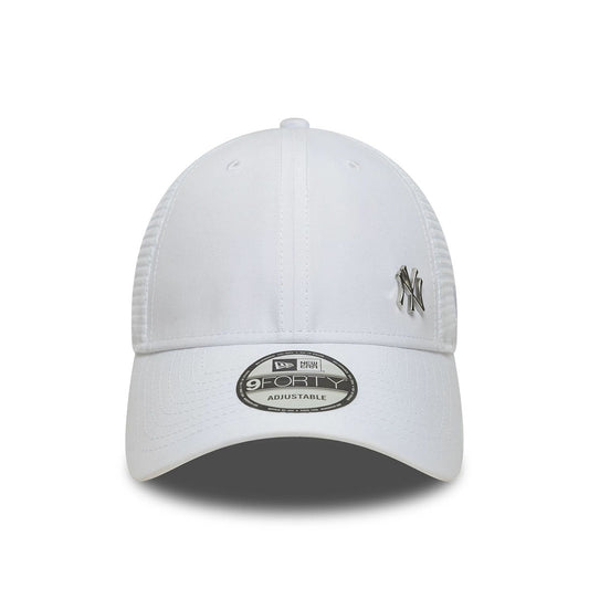 New Era 9FORTY Trucker Cap New York Yankees MLB Flawless white
