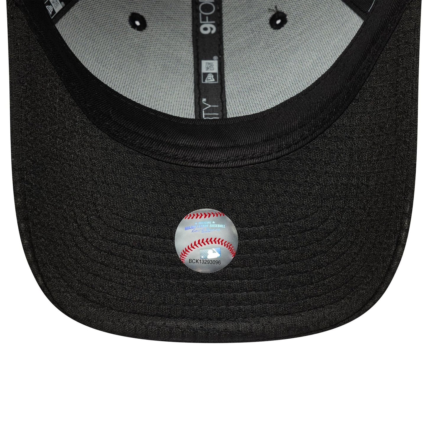 New Era 9FORTY Cap Detroit Tigers MLB Flawless Mesh black