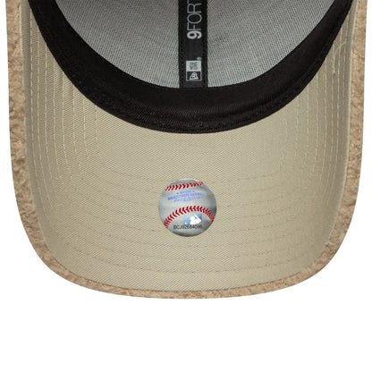 New Era 9FORTY Women Cap LA Dodgers Sherpa Borg beige