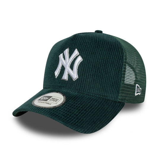New Era 9FORTY A-Frame Trucker Cap New York Yankees MLB Cord dark green
