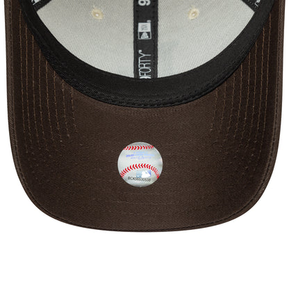 New Era 9FORTY Cap Los Angeles Dodgers MLB Side Patch beige