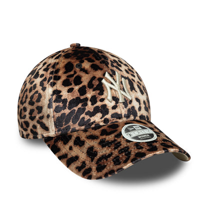 New Era 9FORTY Damen Cap New York Yankees MLB Leo Velour brown