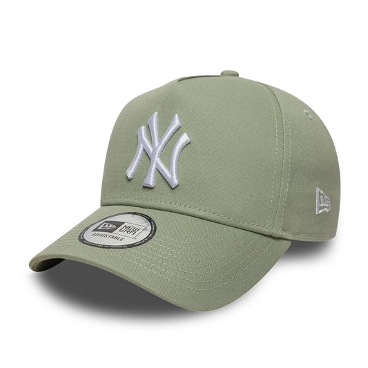 New Era 9FORTY Cap MLB New York Yankees League Essential pastel green