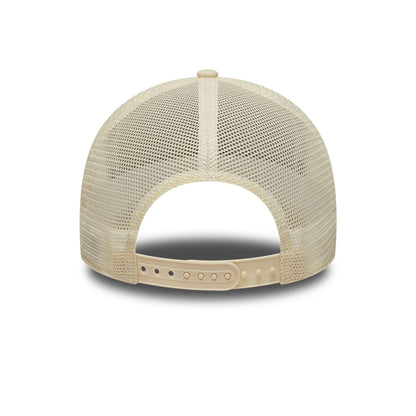 New Era 9FORTY Trucker Cap MLB New York Yankees Outline light beige