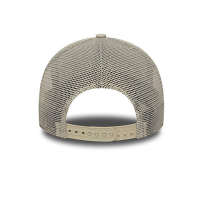 New Era 9FORTY A-Frame Trucker Cap New York Yankees MLB Floral Icon beige