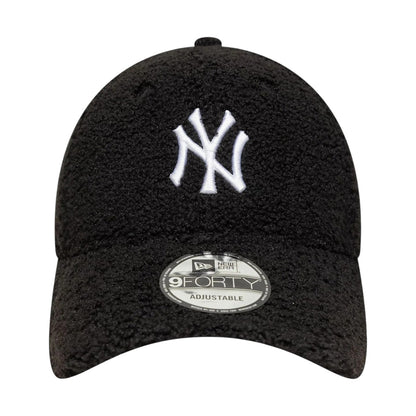New Era 9FORTY Cap NY Yankees MLB Winter Borg black
