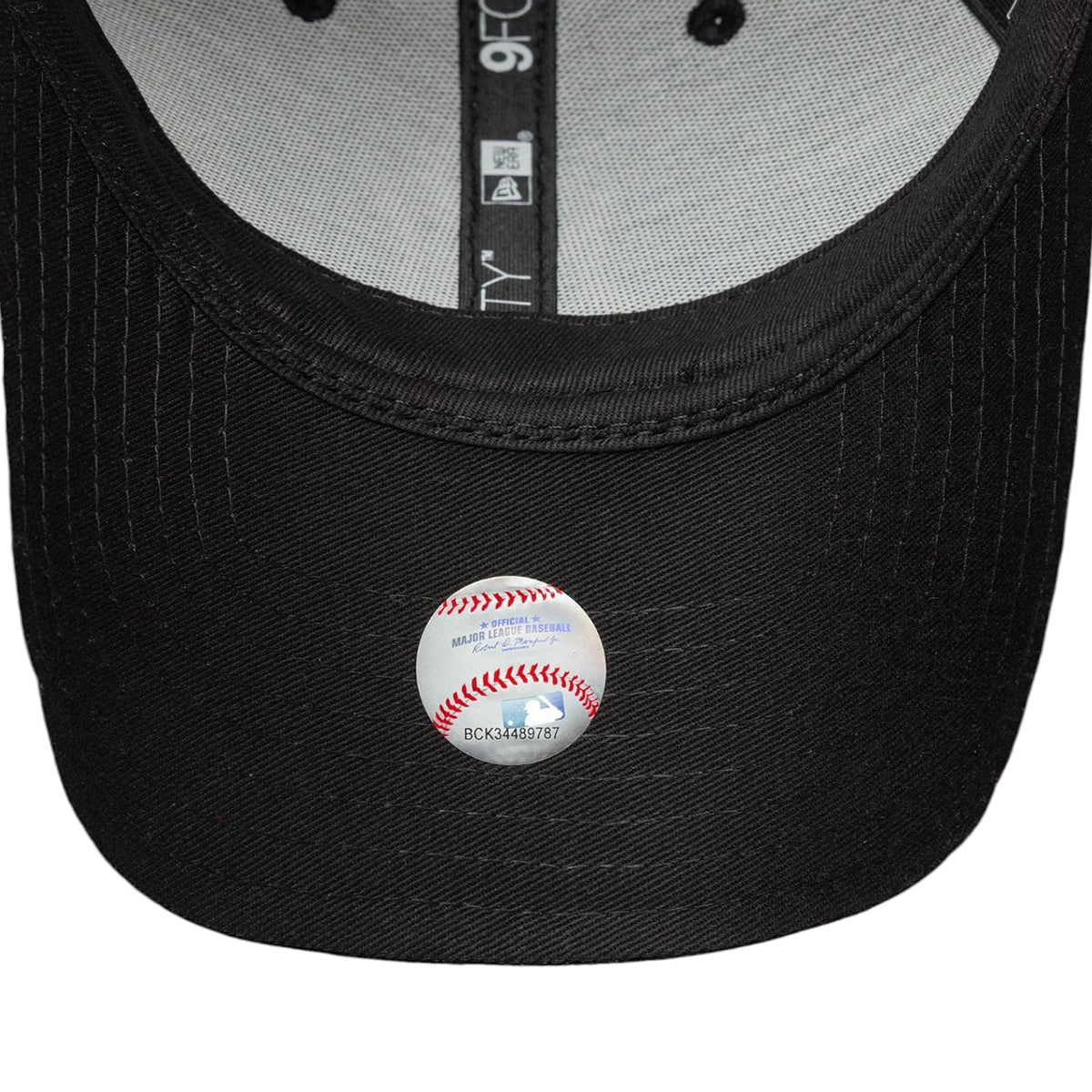 New Era 9FORTY Cap NY Yankees MLB Winter Borg black